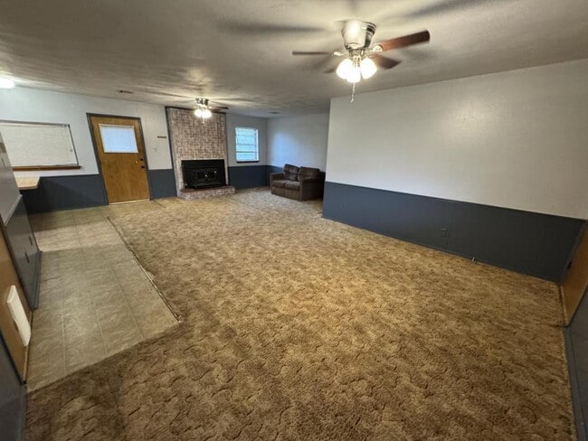 Building Photo - 5124 Dogwood Rd