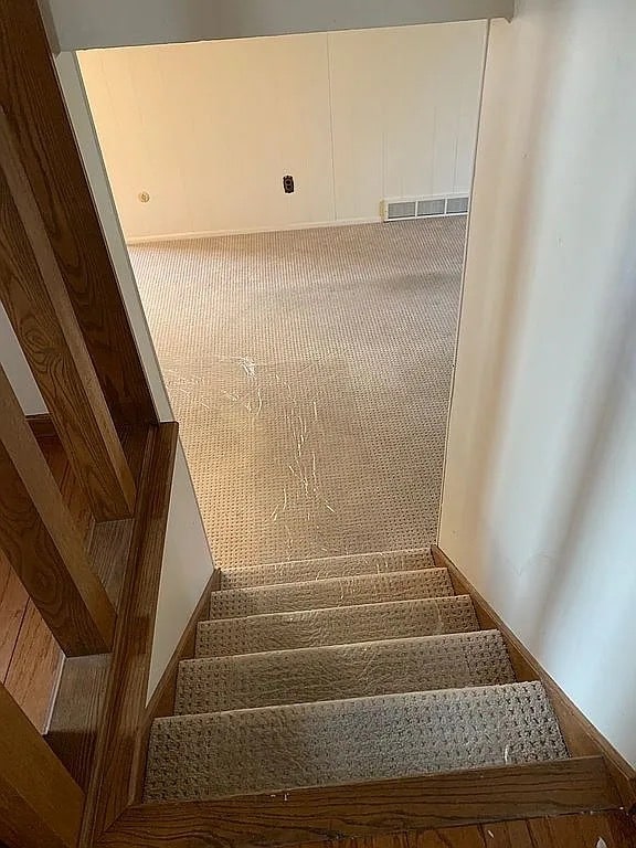 Building Photo - 114 Hillcrest Acres