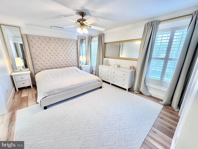 Building Photo - 15 River Oak Dr