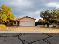 Building Photo - Apache Junction 3 bedroom rental