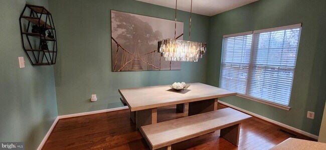 Building Photo - 8907 Samuel Joy Way