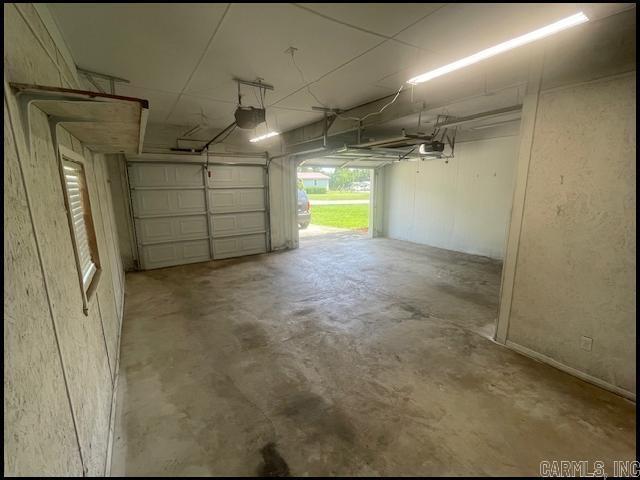 Building Photo - 7698 Zuber Rd
