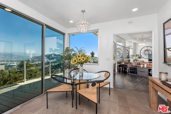 Building Photo - 3212 Wrightwood Dr