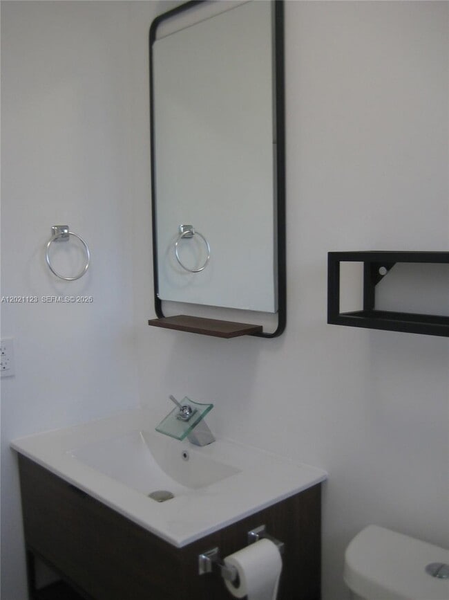 Building Photo - 13220 SW 99th Pl