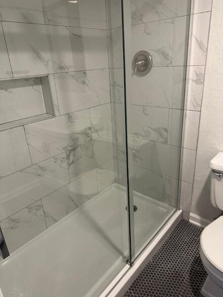 Building Photo - 10220 Marsh Ln