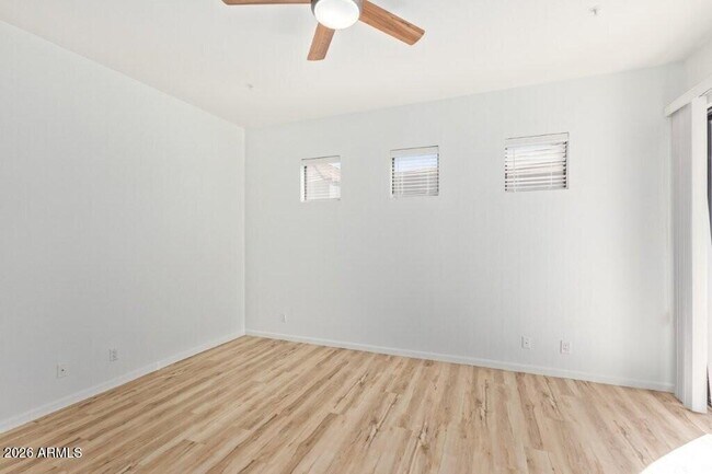 Building Photo - 7222 E Gainey Ranch Rd