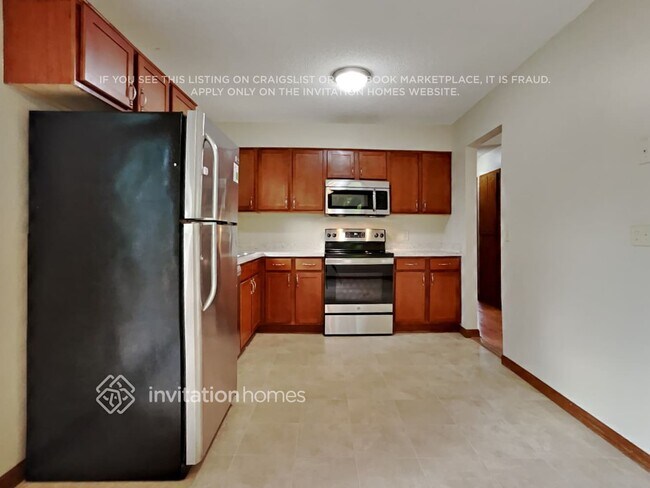 Building Photo - 7081 Quantico Ln N