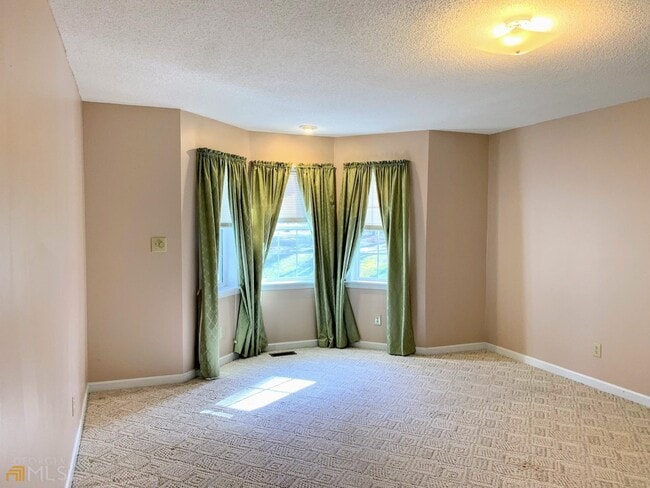 Building Photo - 363 Goose Creek Ln