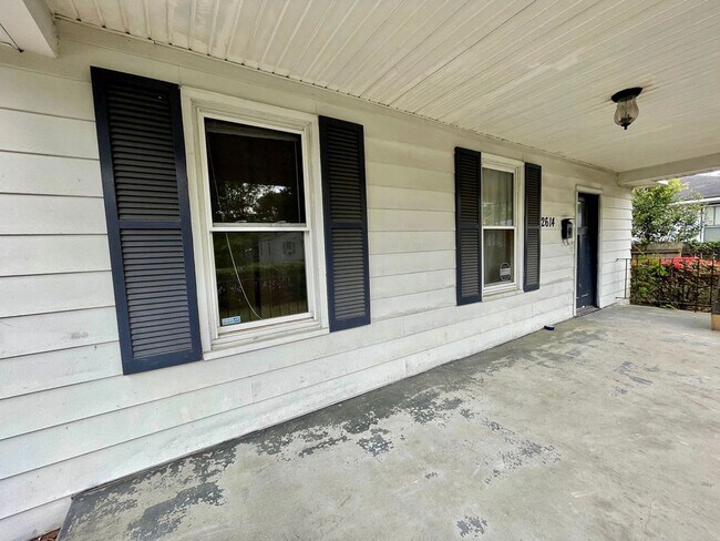 Building Photo - Available now. Totally remodeled 3 BR/2 BA...