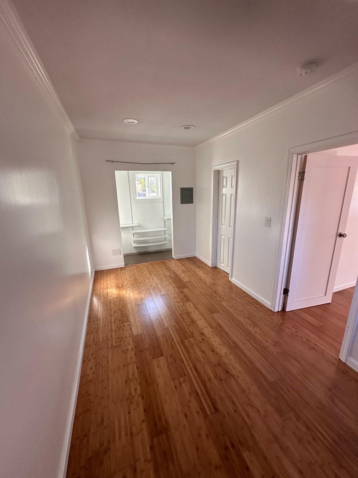 bedroom fits Queen size bed - 2629 Meade Ave