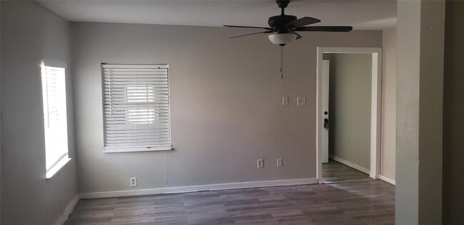 Building Photo - 912 Jennetta St