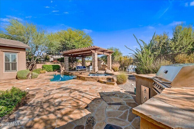 Building Photo - 17581 N 95th St