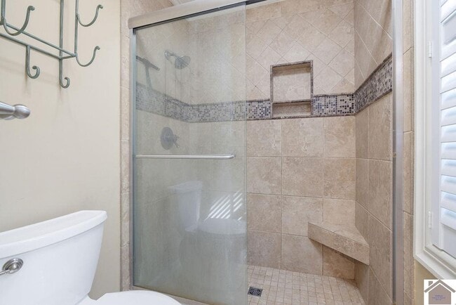 Building Photo - 51 Martin Cir