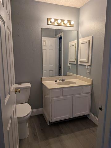 Building Photo - 205 Ironbark Dr