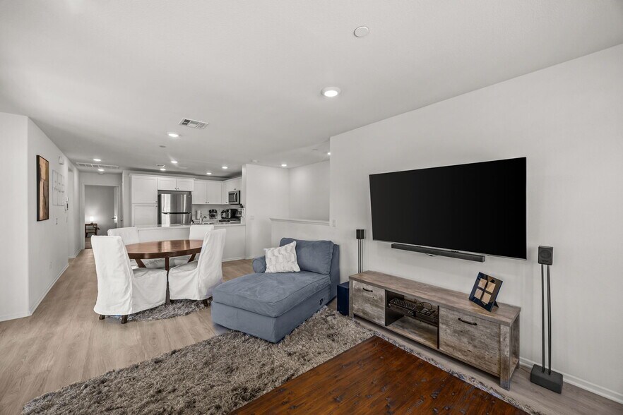 Building Photo - 28427 Partridge Way