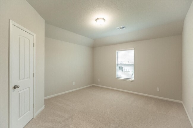 Building Photo - 3530 Lake Bella Megan Dr