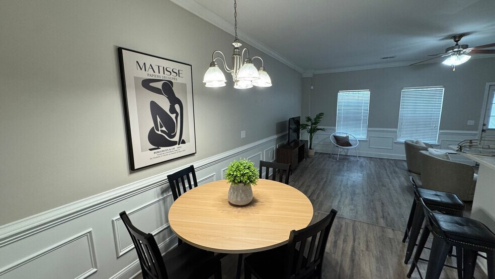 Building Photo - 117 Growden Ln