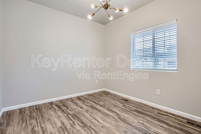 Building Photo - 5102 Lumos Ln