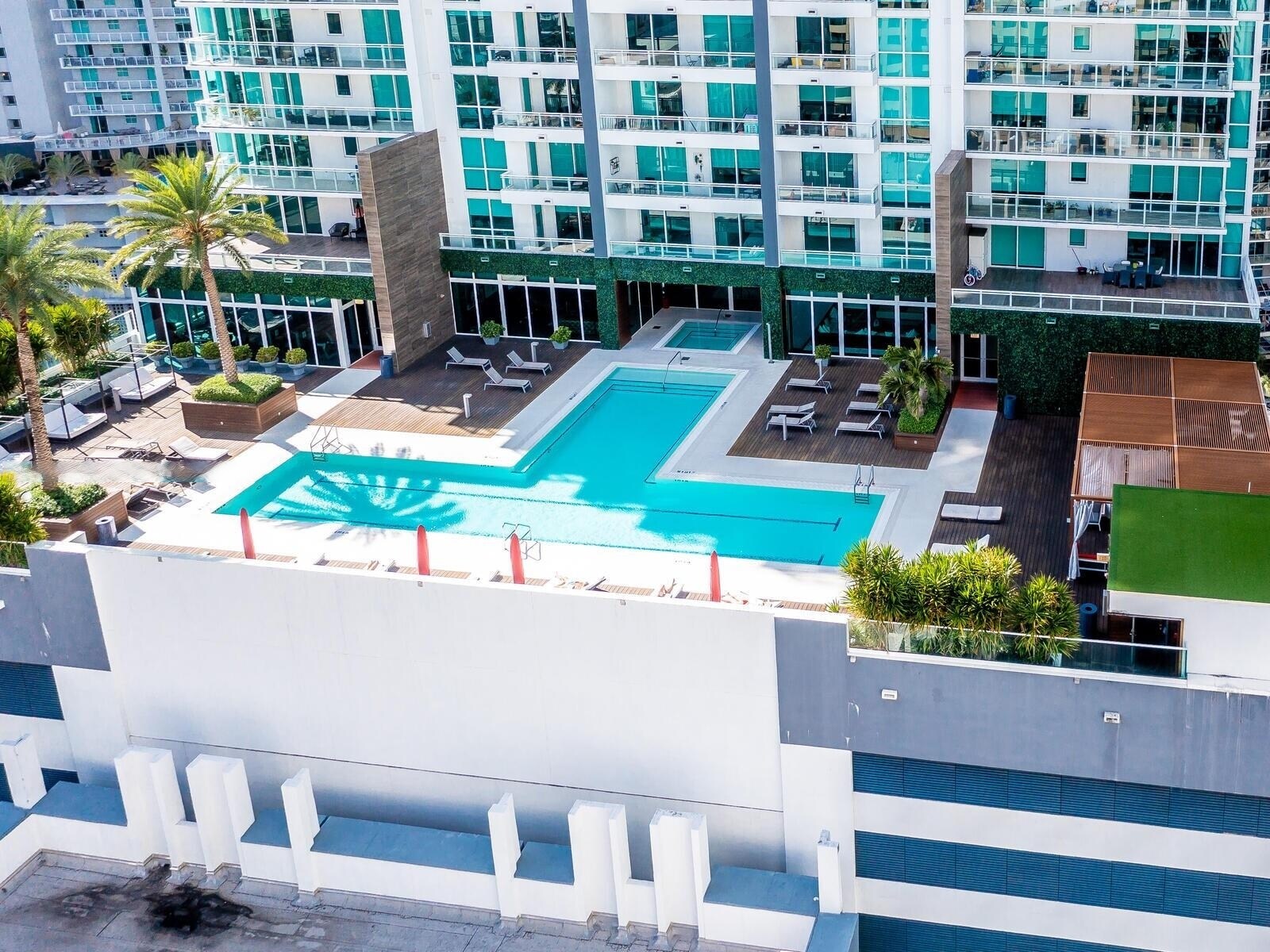 Building Photo - 1080 Brickell Ave