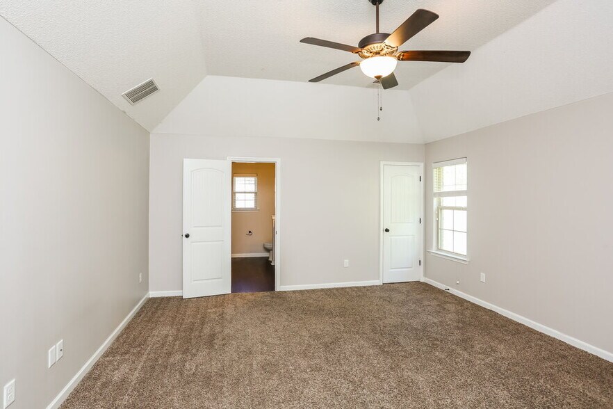 Building Photo - 9460 Eckley Pl