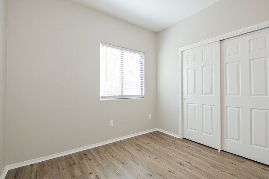 Building Photo - 14430 S Camino Tierra Monte