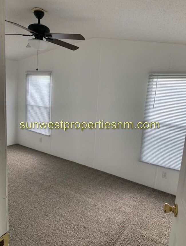 Building Photo - 3 Bedroom, 2 Bathroom Mobile Home