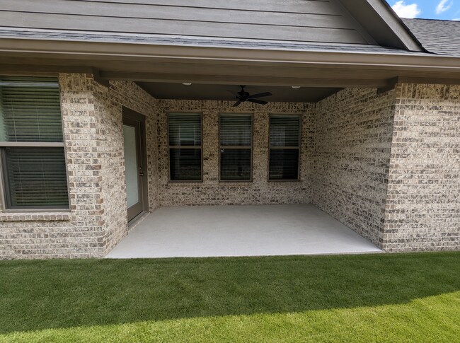Building Photo - 7A Fernwood Dr