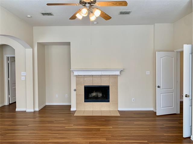 Building Photo - 9328 Jerico Dr