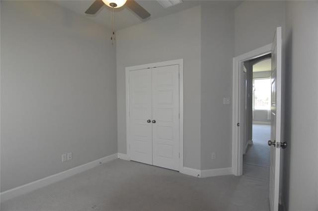 Building Photo - 2900 Blf Crk Dr