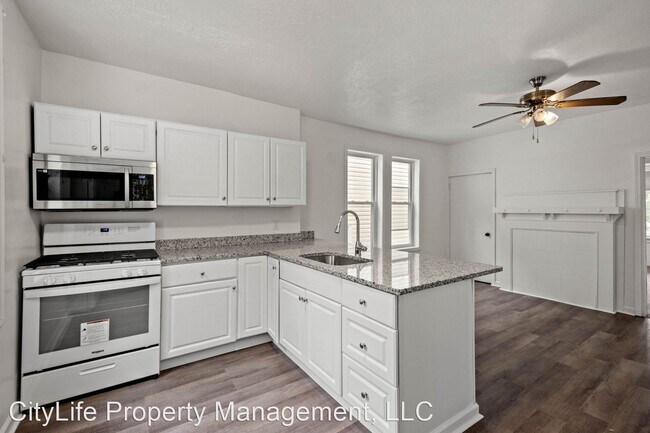 Building Photo - 2 br, 1 bath House - 1107 Fairdale Street