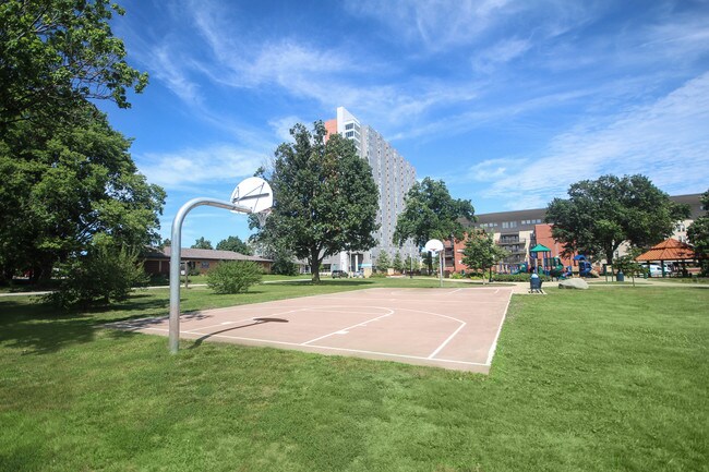 Floorplan - 107 E Springfield Ave