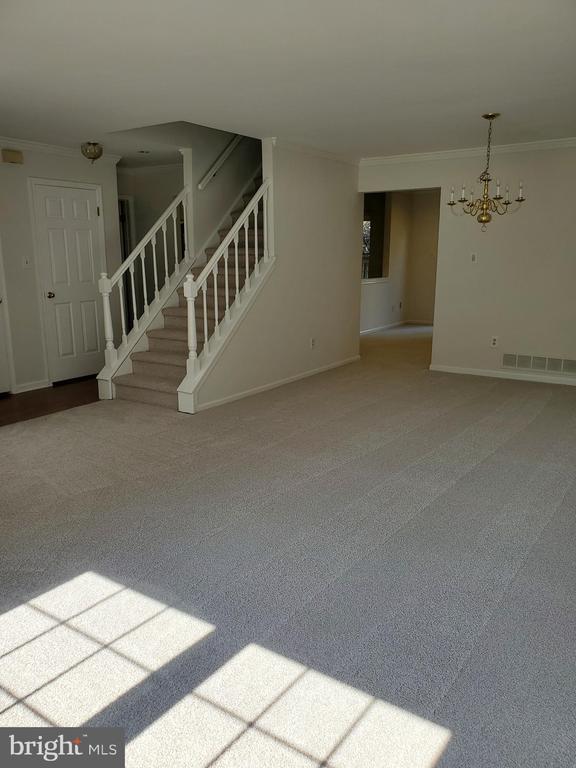 Building Photo - 261 Tulip Tree Ct