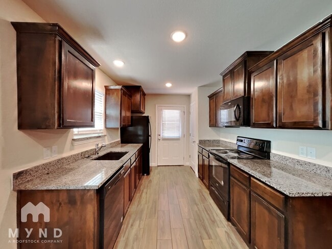 Building Photo - 779 Rolling Terrace Cir