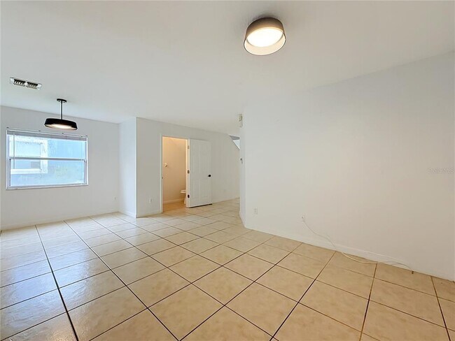 Building Photo - 12705 Lexington Summit St