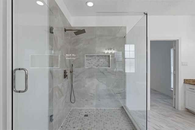Building Photo - 305 W Mill Valley Dr