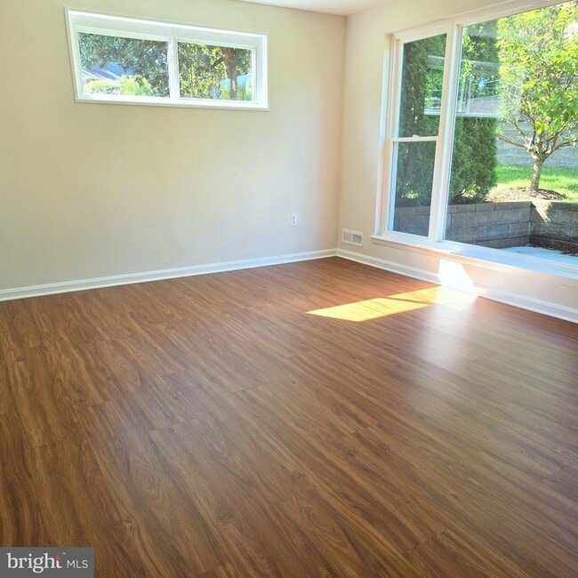 Building Photo - 13114 Bluhill Rd