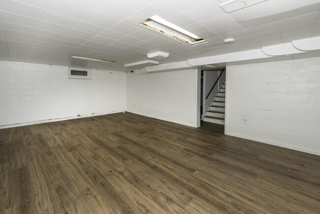 Building Photo - 1616 Morton Ave