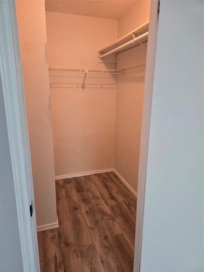 Building Photo - 10001 Parliament House Rd