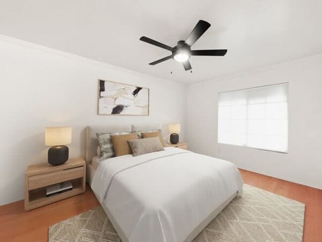 Building Photo - Beautiful Upgraded 2 Bed / 2 Bath 1 Story Condo Located in The Lakes in Carmel Valley