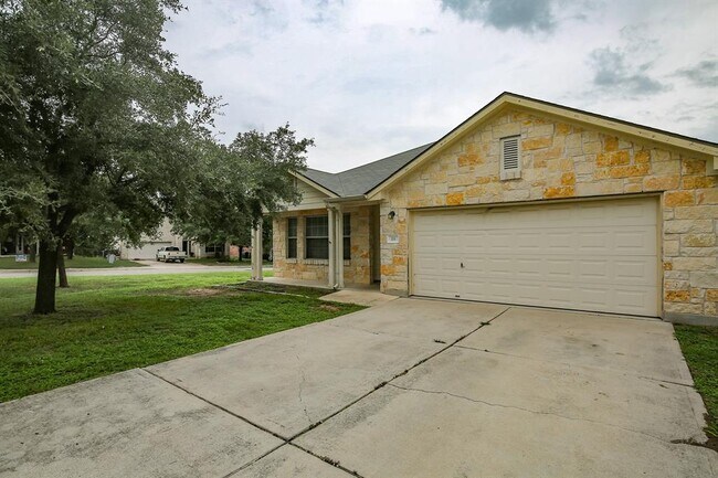 Building Photo - 111 Carriage Way