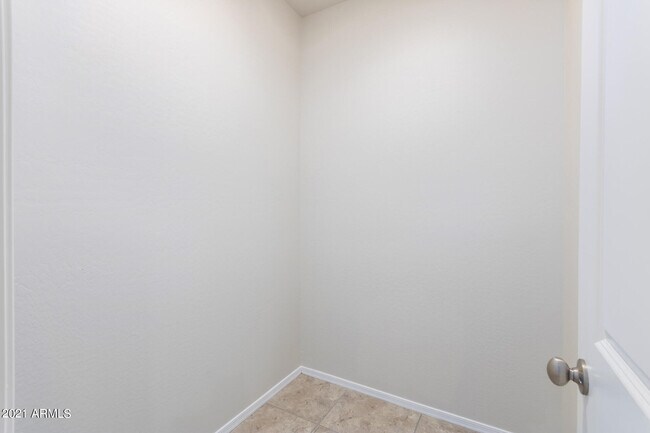Building Photo - 36071 Seville Dr