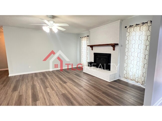 Building Photo - 609 Catawba Cir N