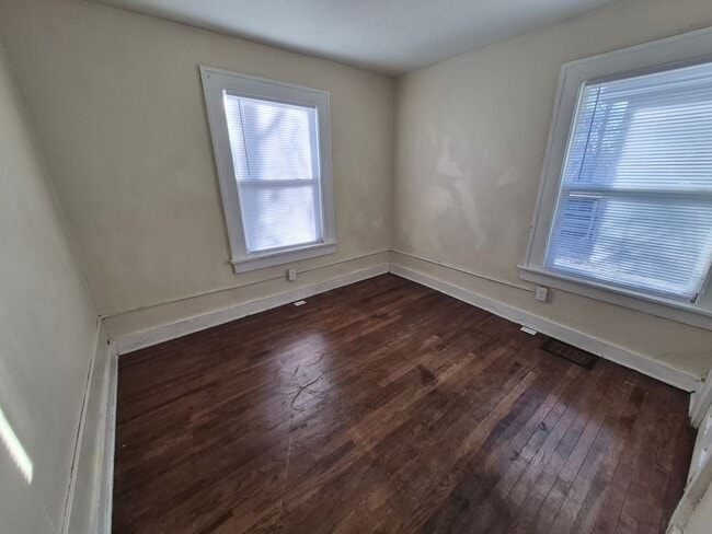 Building Photo - Affordable 2 bedroom rental home!