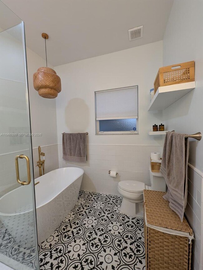 Building Photo - 4427 NW 41st Pl