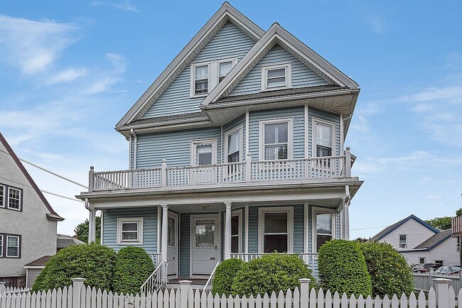 Primary Photo - 204 Franklin St