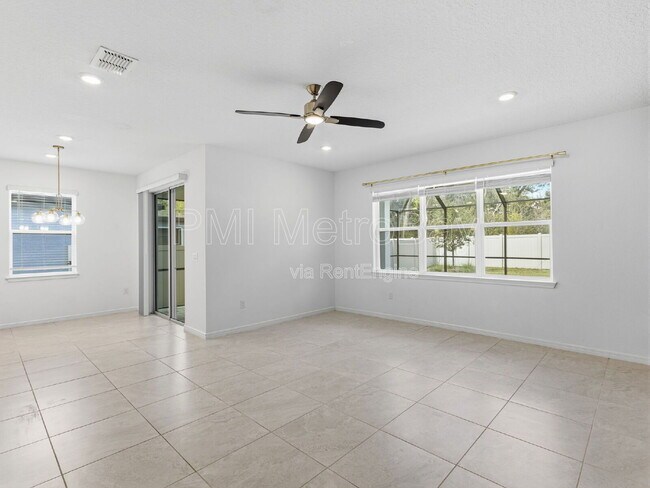 Building Photo - 2870 Dolores Home Ave