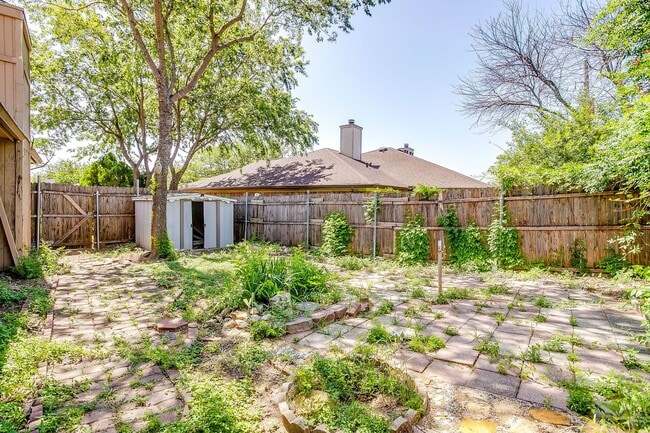 Building Photo - 4517 Compass Ct