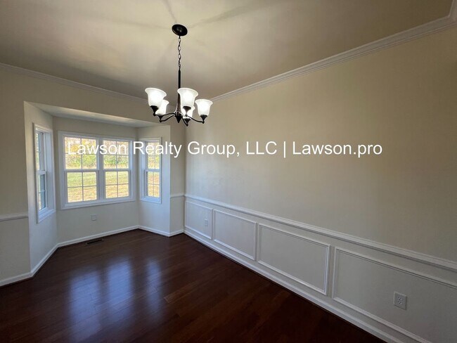 Building Photo - Newer Construction in Vinton with Incredible Mountain Views and  Attached Garage