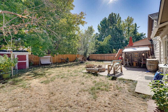 Building Photo - 4 bed, 2 bath Home in Central Fort Collins