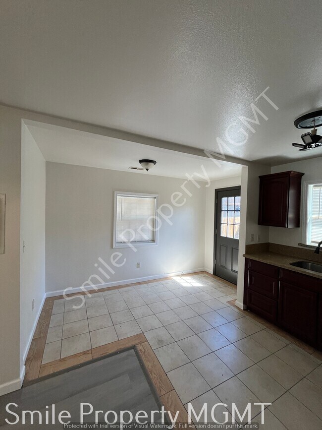 Building Photo - 2216 SE 105th Ave